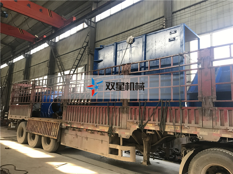 1800型鋁合金破碎機設備發貨現場
