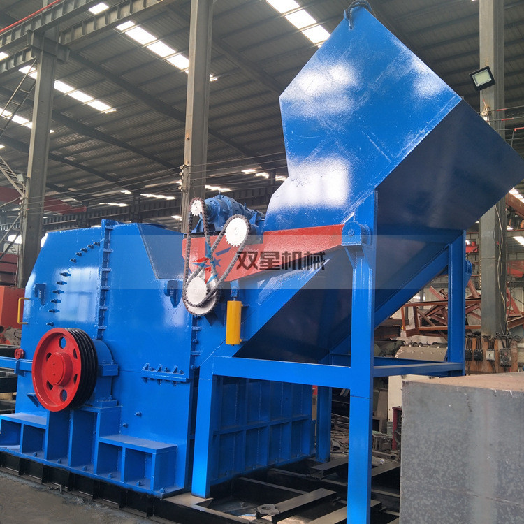 金屬粉碎機設備代替人工作業適用范圍廣