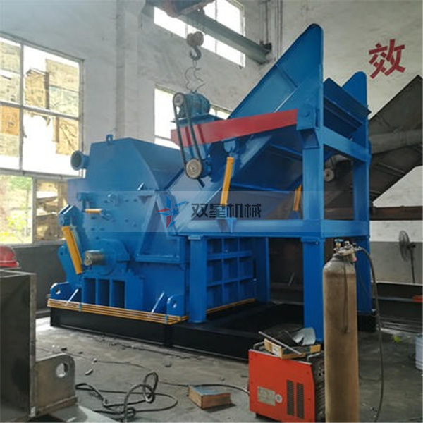 廢鐵破碎機設備錘頭的設計分析